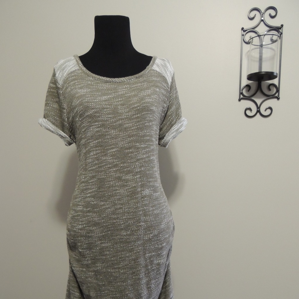 Olive Short Sleeve Sweater dress